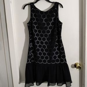 Ladies S.L.Fashions Black/White Asymmetrical Dress. Size 8